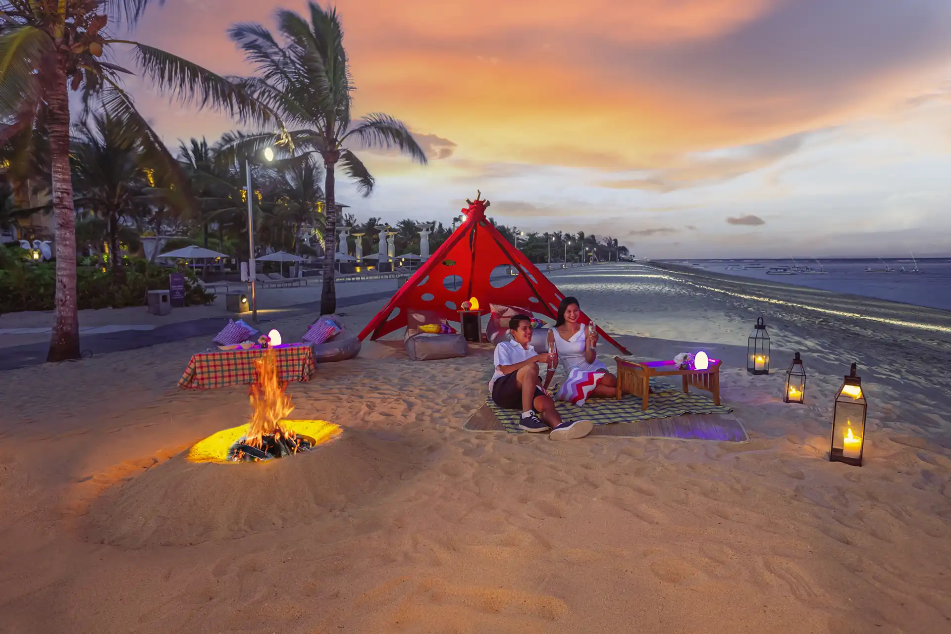 Beachfront Bonfire Resort Activity in Nusa Dua Bali